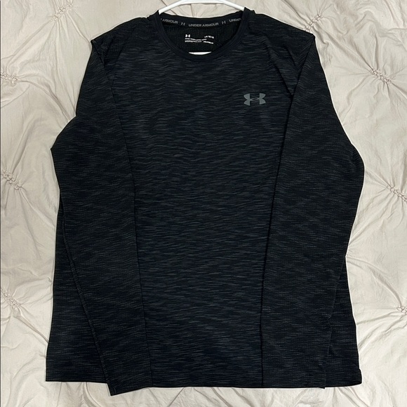 Under Armour Men's Charcoal Long Sleeve Tee - Picture 1 of 1